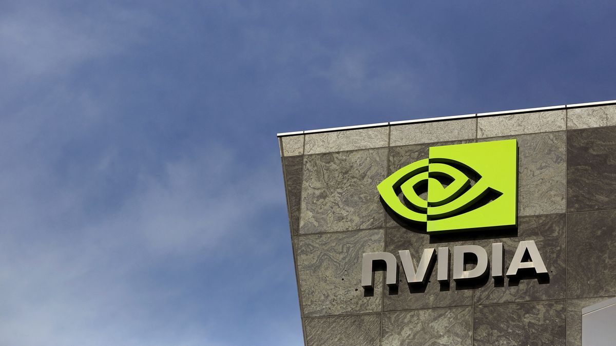 Nvidia překonala očekávání analytiků, akcie vystoupily na rekord